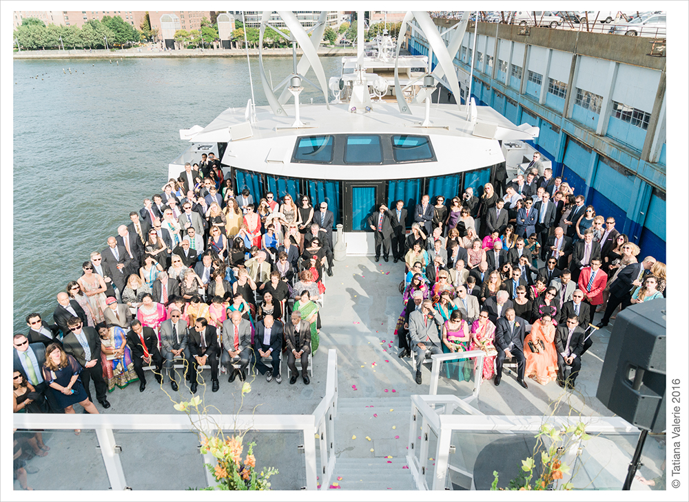 Wedding on a boat in NYC Hornblower NY