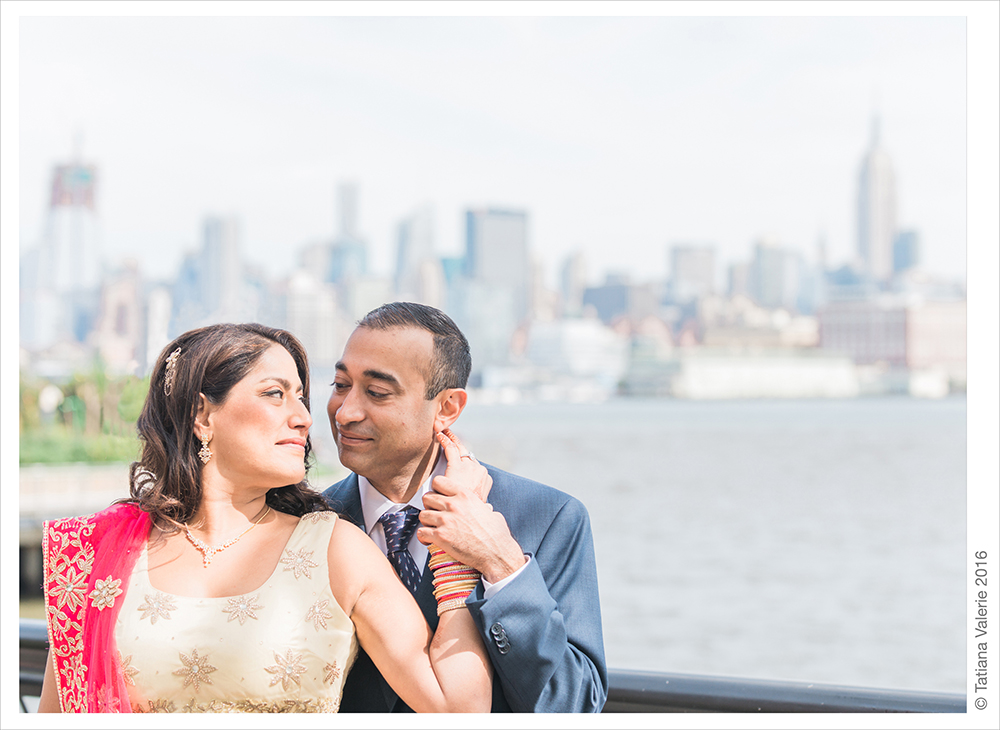 Wedding on a boat in NYC Hornblower NY