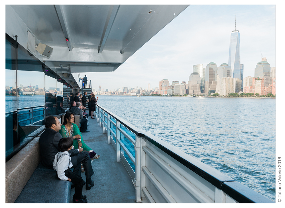 Wedding on a boat in NYC Hornblower NY