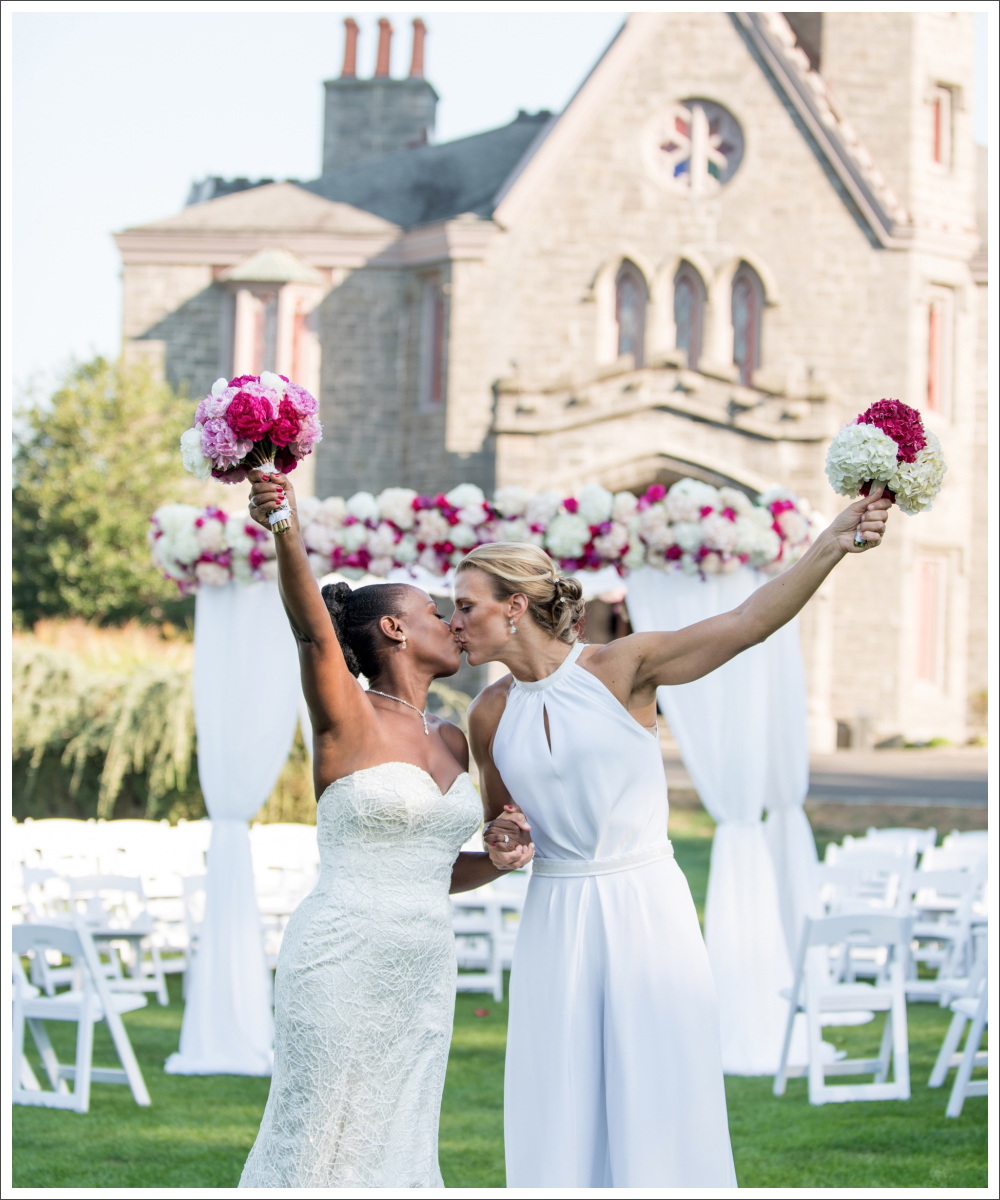 Liz & Keisha's romantic wedding at Whitby Castle, Rye, NY